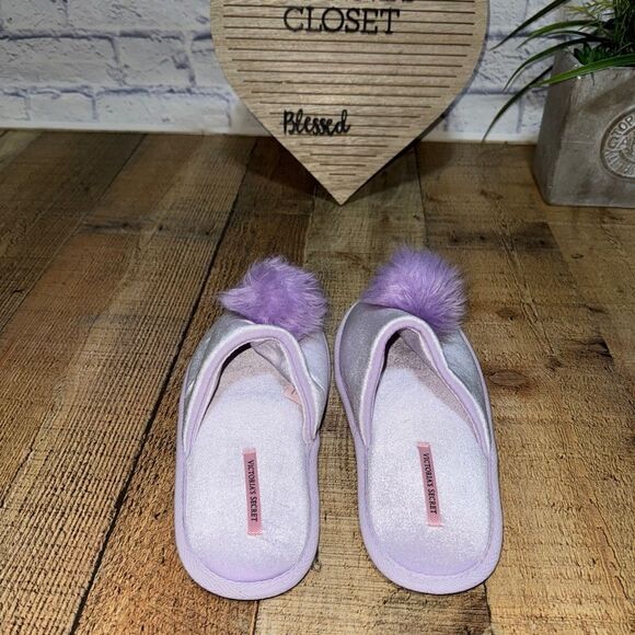 Victorias Secret Slippers Purple Pom Pom House Lounge Soft Shoes Size L 9-10 - Picture 7 of 9